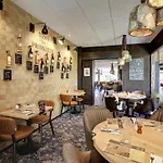 ホテル Novotel Bordeaux