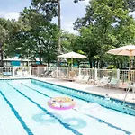 ホテル Novotel Bordeaux 4*