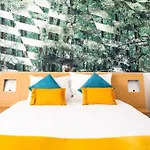 ホテル Novotel Bordeaux