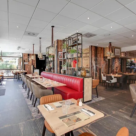 波尔多梅里尼亚克诺富特酒店 4* Mérignac