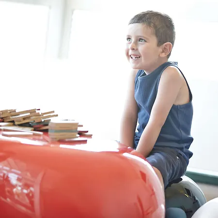 Novotel Bordeaux מלון 4*