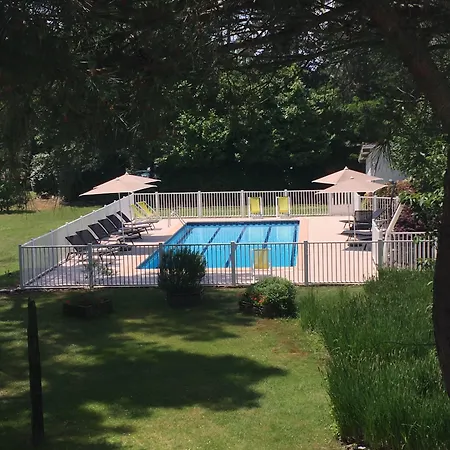 Novotel Bordeaux Hotel 4*