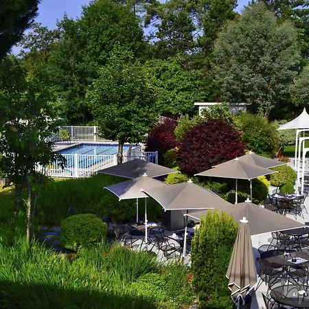Novotel Bordeaux Мериньяк