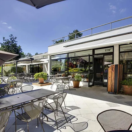 Novotel Bordeaux 4*