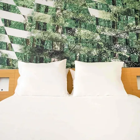 Готель Novotel Bordeaux 4*