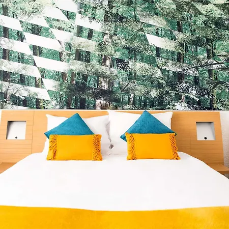 Novotel Bordeaux Hotel