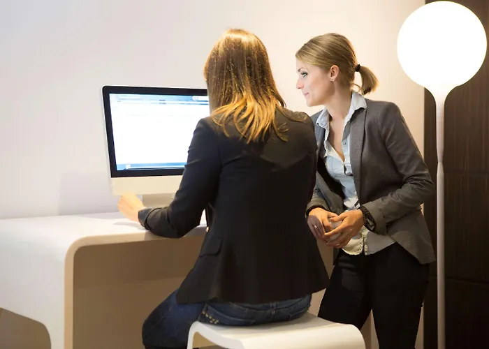 Hotel Novotel Bordeaux 4*