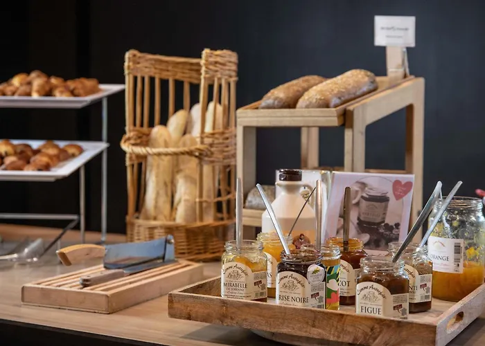 Hotel Novotel Bordeaux 4*